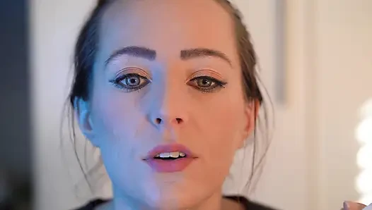Sensual Close up Smoking with Petite Girl