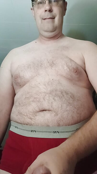 Red FTL briefs cum video