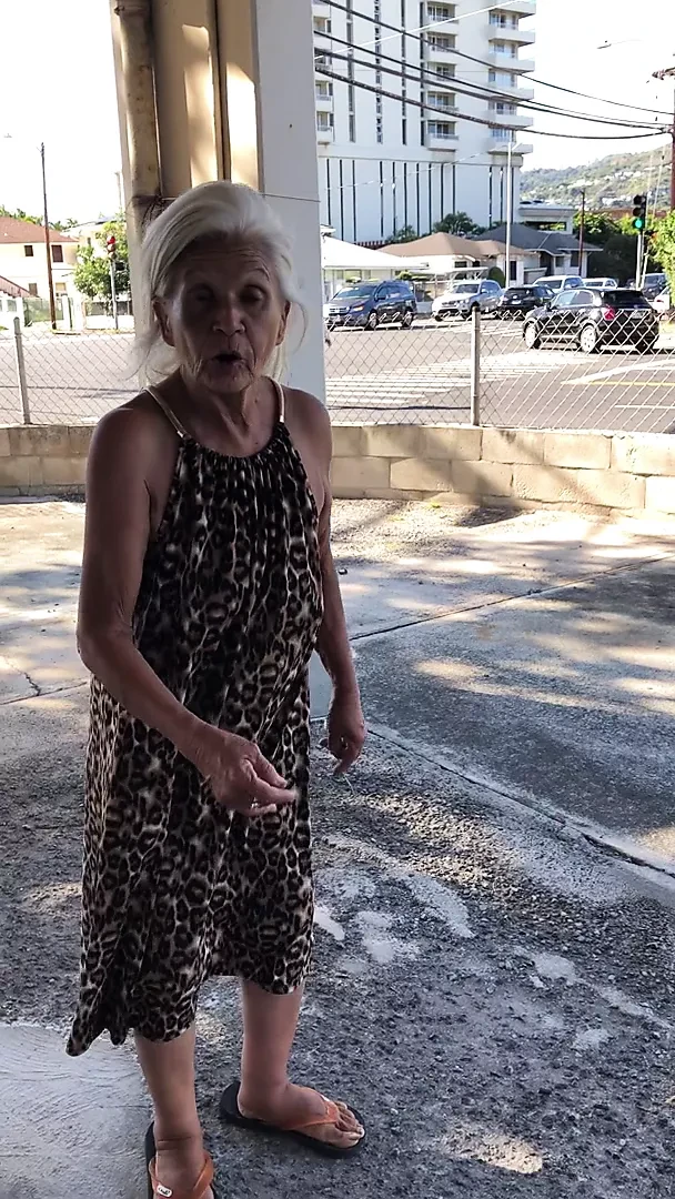 Street grannie