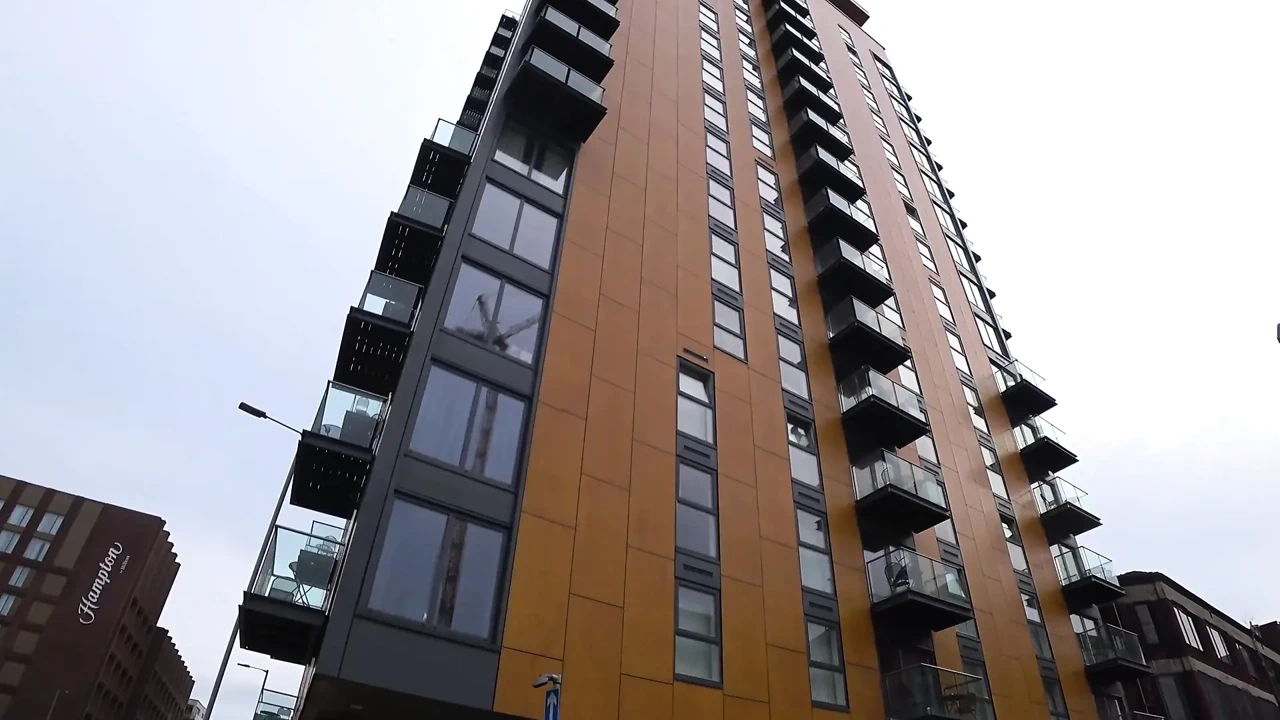 英国青少年阿德里亚娜第一次试镜