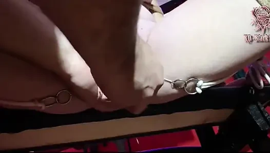 Wanita dominan seksi dan erotis