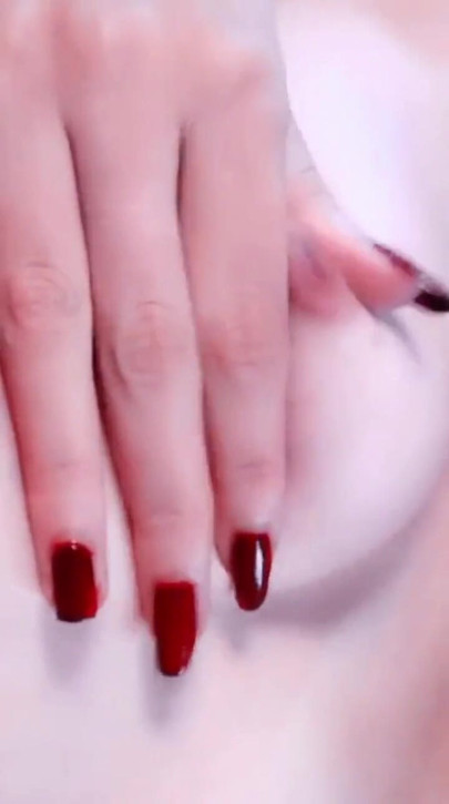 Hassnaoua's residence in Tizi Ouazou the whore céline plays with her pussy | Clip 3