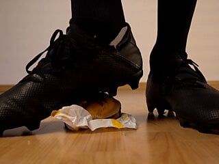 Zapatos de fútbol con hamburguesa con queso extrema trituradora talla 15