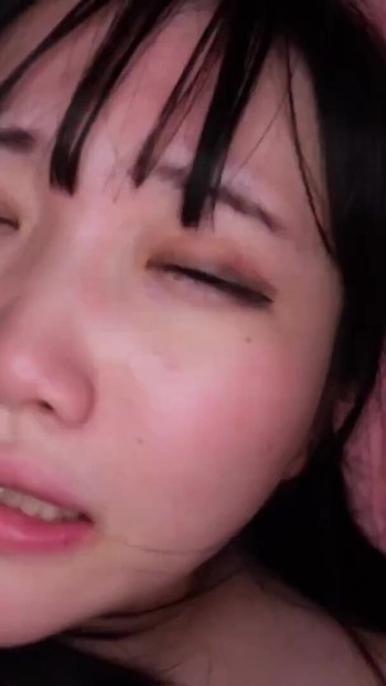 Momento imperdível de "Treinamento de escrava sexual de uma beleza bronzeada que só sente o significado da vida realizado fazendo sexo 2"