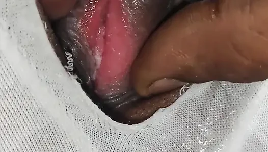 Bhabhi ki hard chudai kardi reel banane ke bahane me