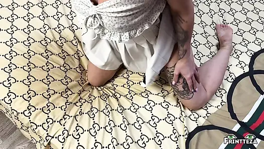 Teman tiri ngentot dan crot di dalam memek ibu tirinya sendiri