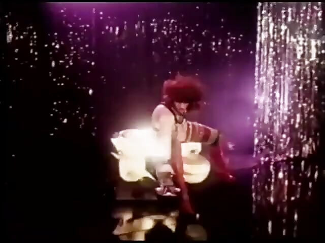 Electric Blue Special - Paul Raymond's Revuebar 的一夜