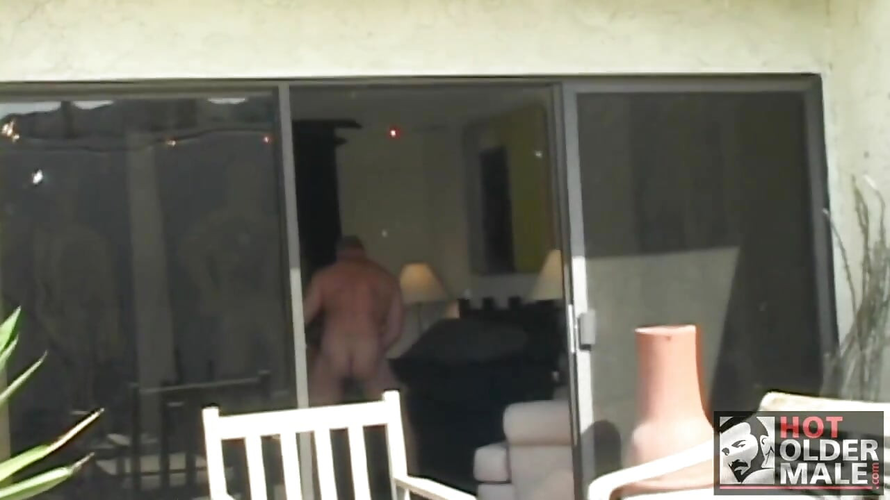 Oaza ursului: Marc și Rik