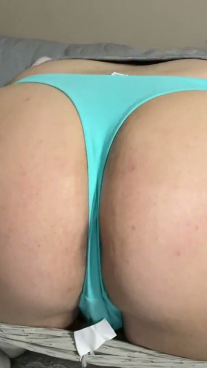 Big booty twink crossdresser twerks ass | Clip 1