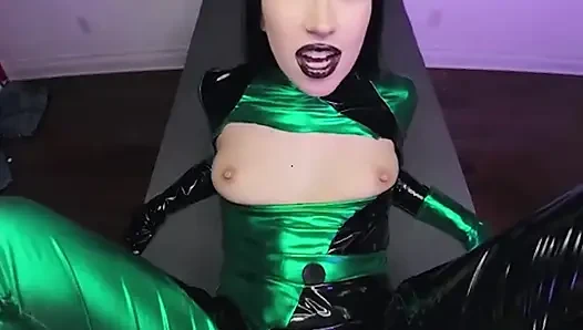 Vrcosplayx eğer ilk önce süpervillain olmak istiyorsan shego olarak Alex Coal'dan edepsiz şeyler öğrenmen gerekiyor bölüm 3