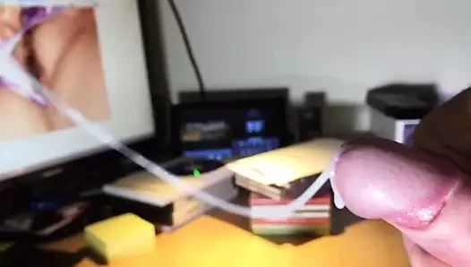Ağır çekimde ofiste boşalma