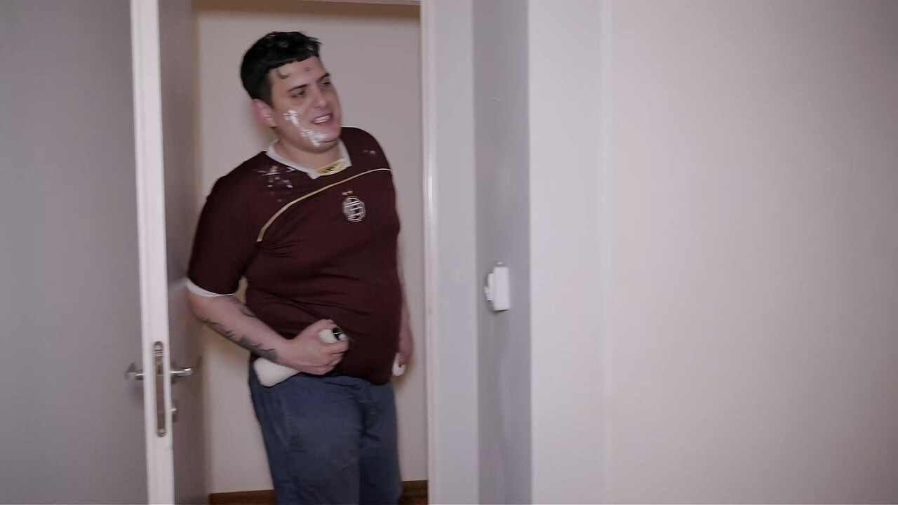 He must have a HUGE dick! The painter watches Chavita getting fucked by her sugar daddy