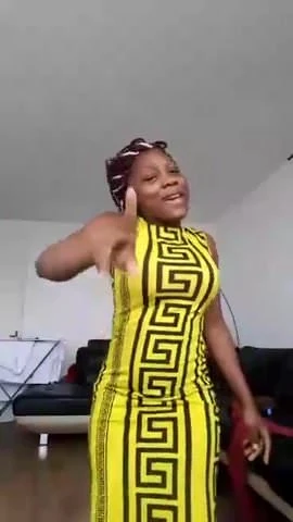aicha bouge les reins