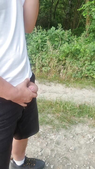 Hungarian guy peeing in a deserted area. Ep3