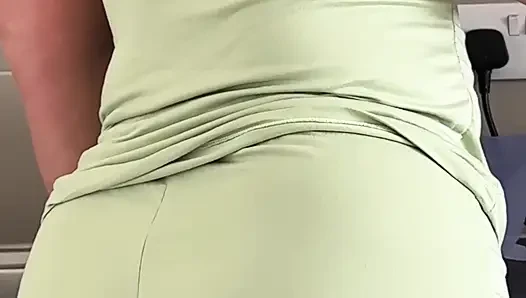 Die Kettle-herausforderung... Ich Konnte Es Nicht Halten Und Meine Hose Nass Machen