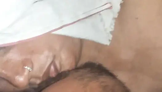 There was no one at home, the wife took advantage of the opportunity, called her boyfriend and quenched her thirst for the baby