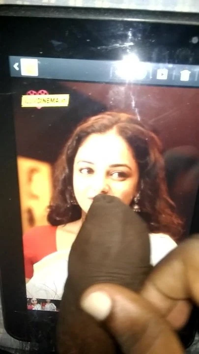 Nitya menon Moaning cum tribute
