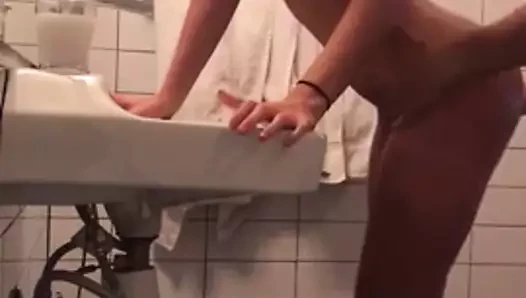 Ateşli kız seksi