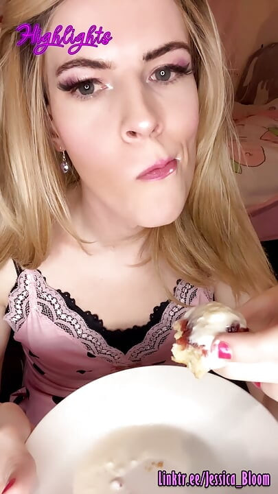 Sissy Scones Anal Whipped Cream & Trans Cumshot - Cooking with Jessica Bloom