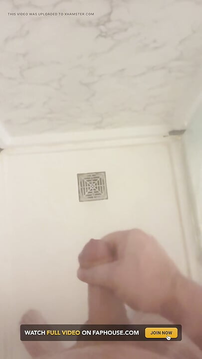 Retired Army Veteran Playing with His Cock in the Shower
