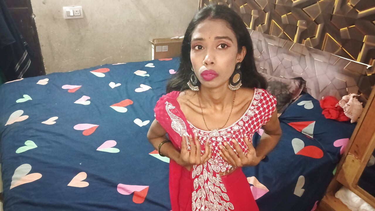 Muje chudne jada chusne me maja ata hai koi hai jo apna mota lund chushany
