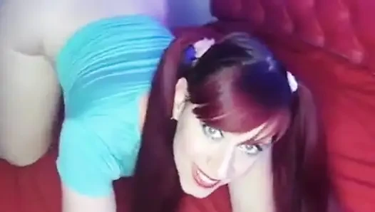Arjantin'in en ateşli kızıl saçlı shyyfxx dörtlüde tüm yarağını yiyor ve seninle edepsizce konuşuyor