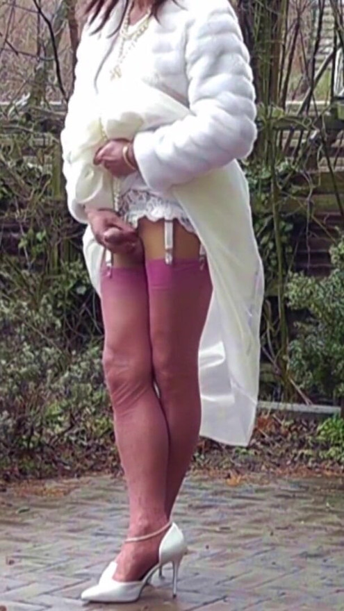 A Bridal Cumshot In The Rain | Clip 1