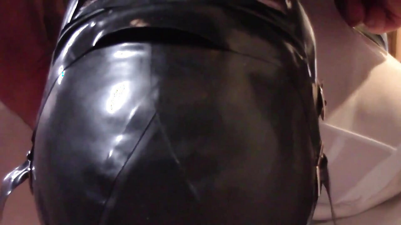 Η απόλυτη συλλογή από βαθιά λαρύγγια. 150 λεπτά πίπες και στοματικές κρέμες