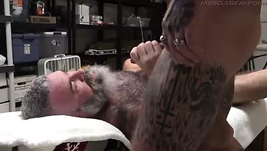 Muscledad porn video – MuscleDad