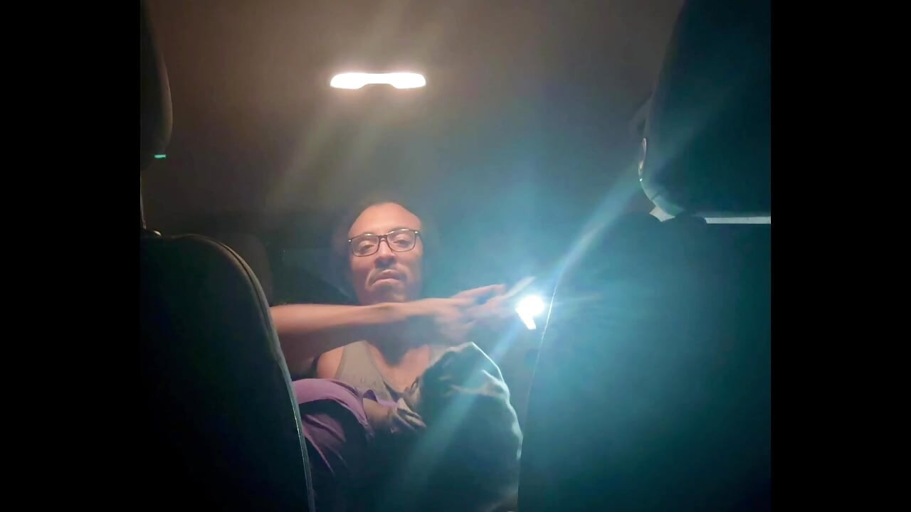 Nerdy boyfriend gets his dick sucked good and let's me ride him until I cum.