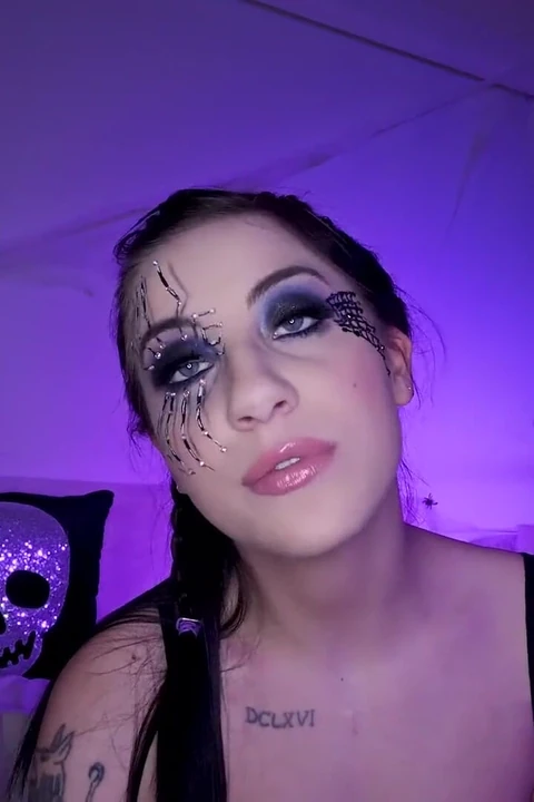 Tattooed babe Charlotte Sartre POV blowjob and swallow