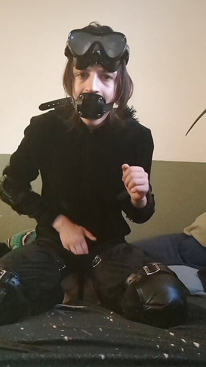 PetsuitPustelek med dykkermaske