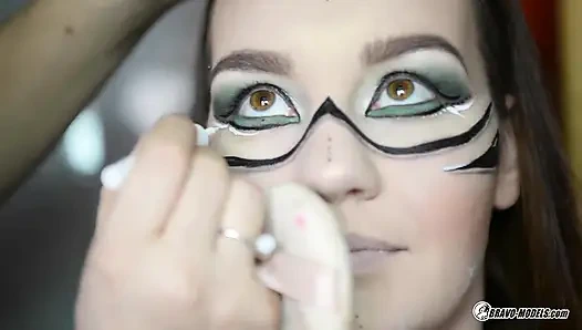 Elena vega - video cosplay vr di belakang panggung