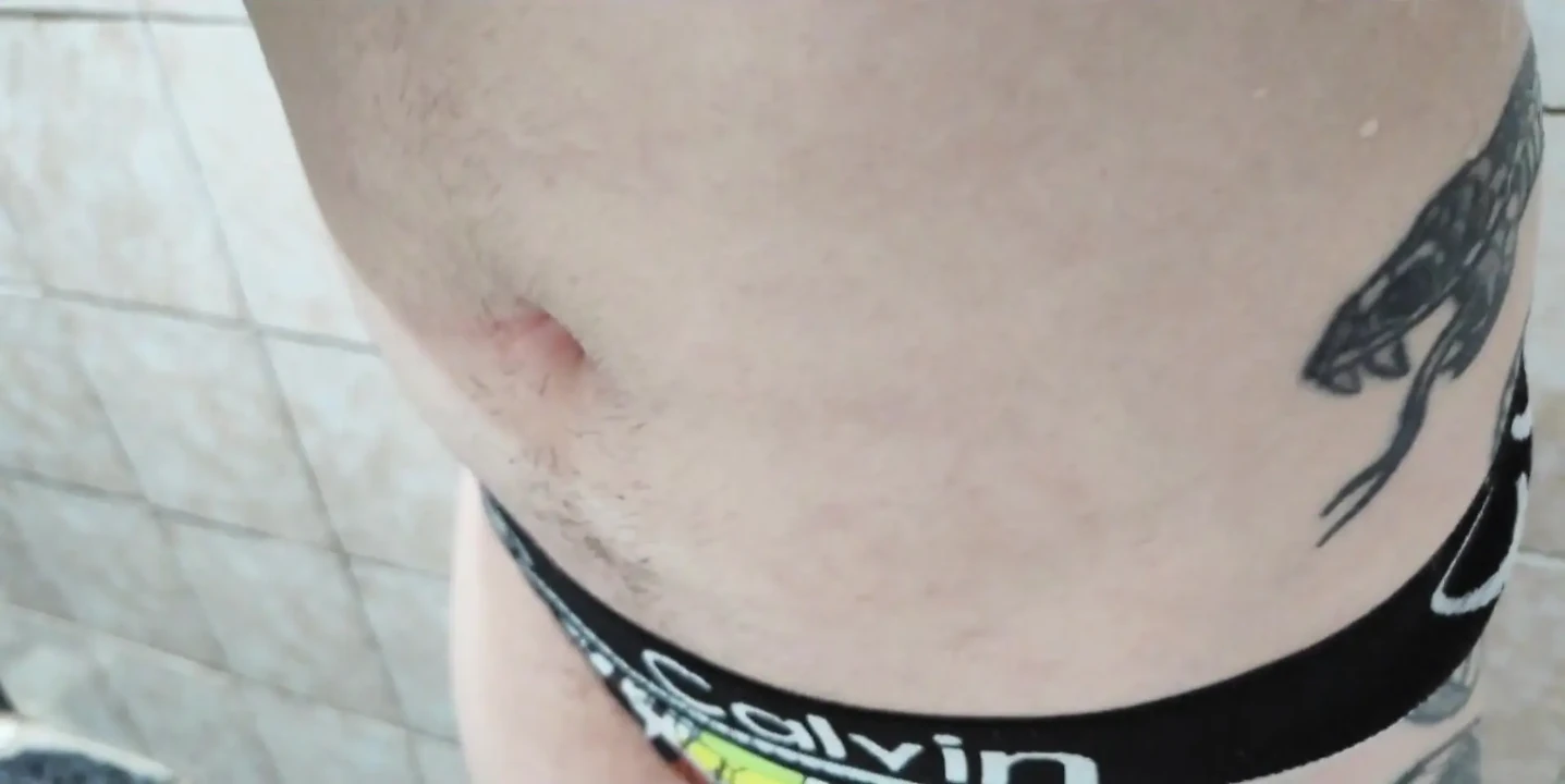 I Caress, Squeeze and Inflate My Hairy Belly