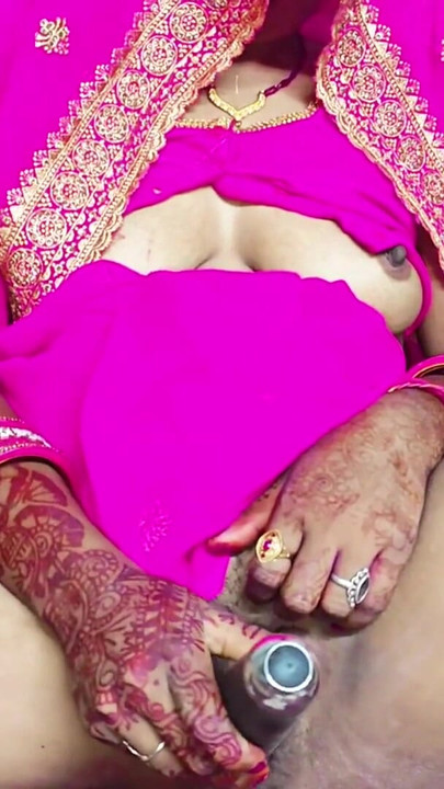 Jaw-dropping moment from "Desi village bhabhi vabrator sex"