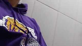 Ayo pergi ke pusat perbelanjaan