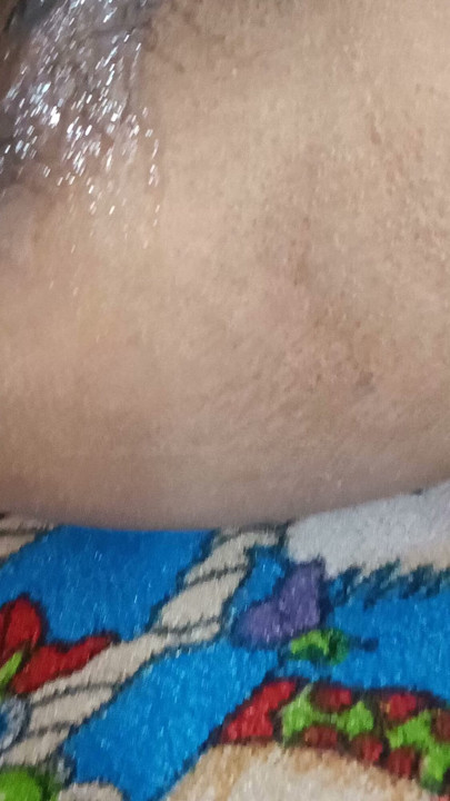Desi maid wears  show boobs then see what happened. Big pussy fingers crossed | Clip 1