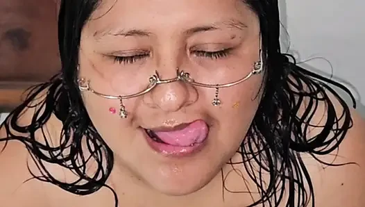 Aku senang menelan air manimu