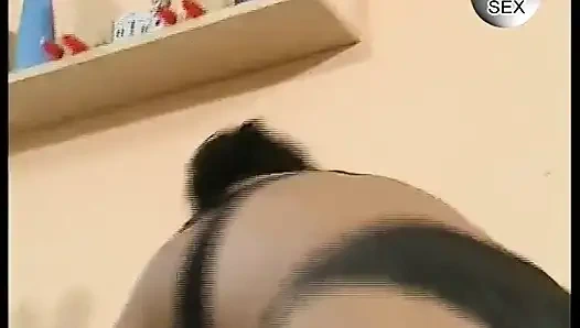 Alman Kapılarının Arkasında Özenle Siktir Edilir - Tam Film