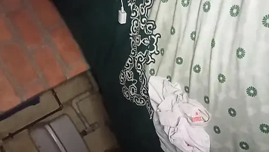 Cewek ini suka banget dientot habis-habisan sampai mengelabui cowok ini