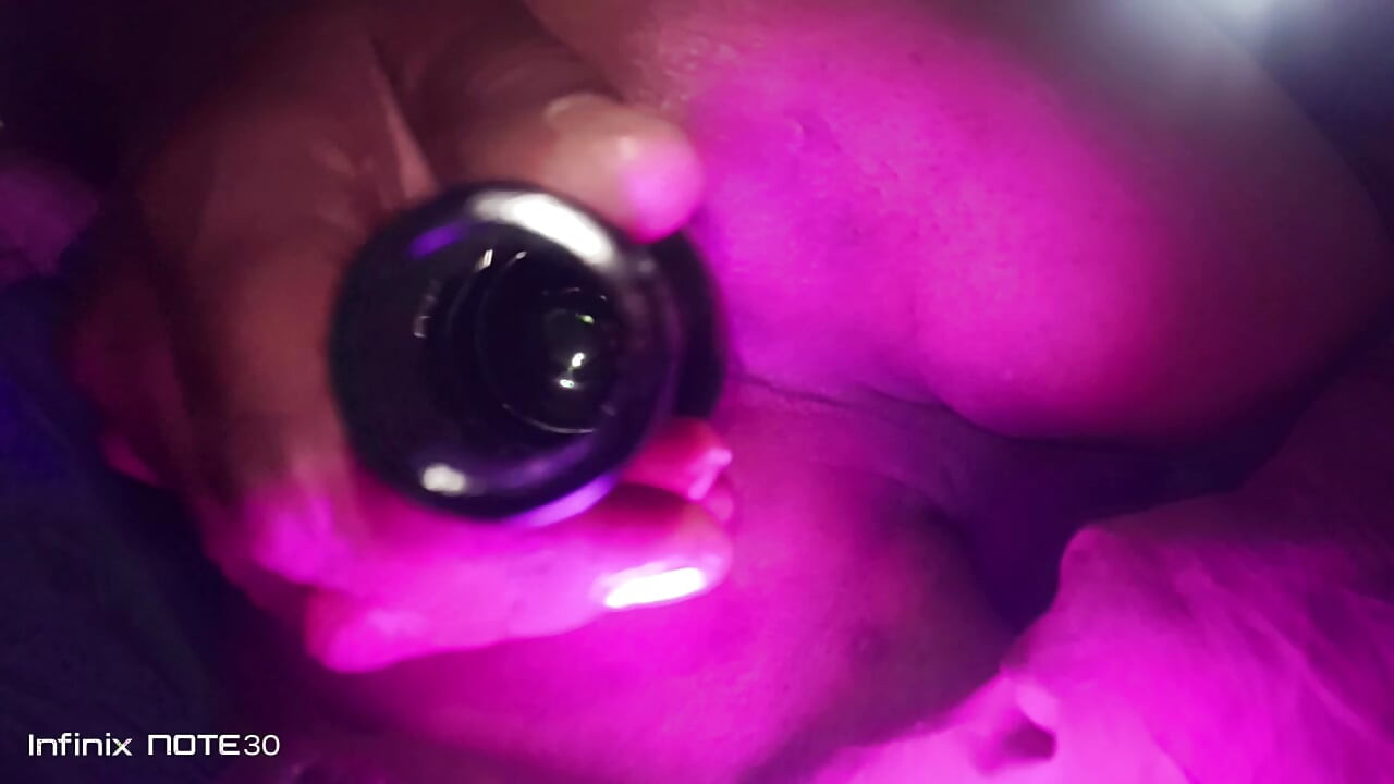 Pakistani night big butt solo home