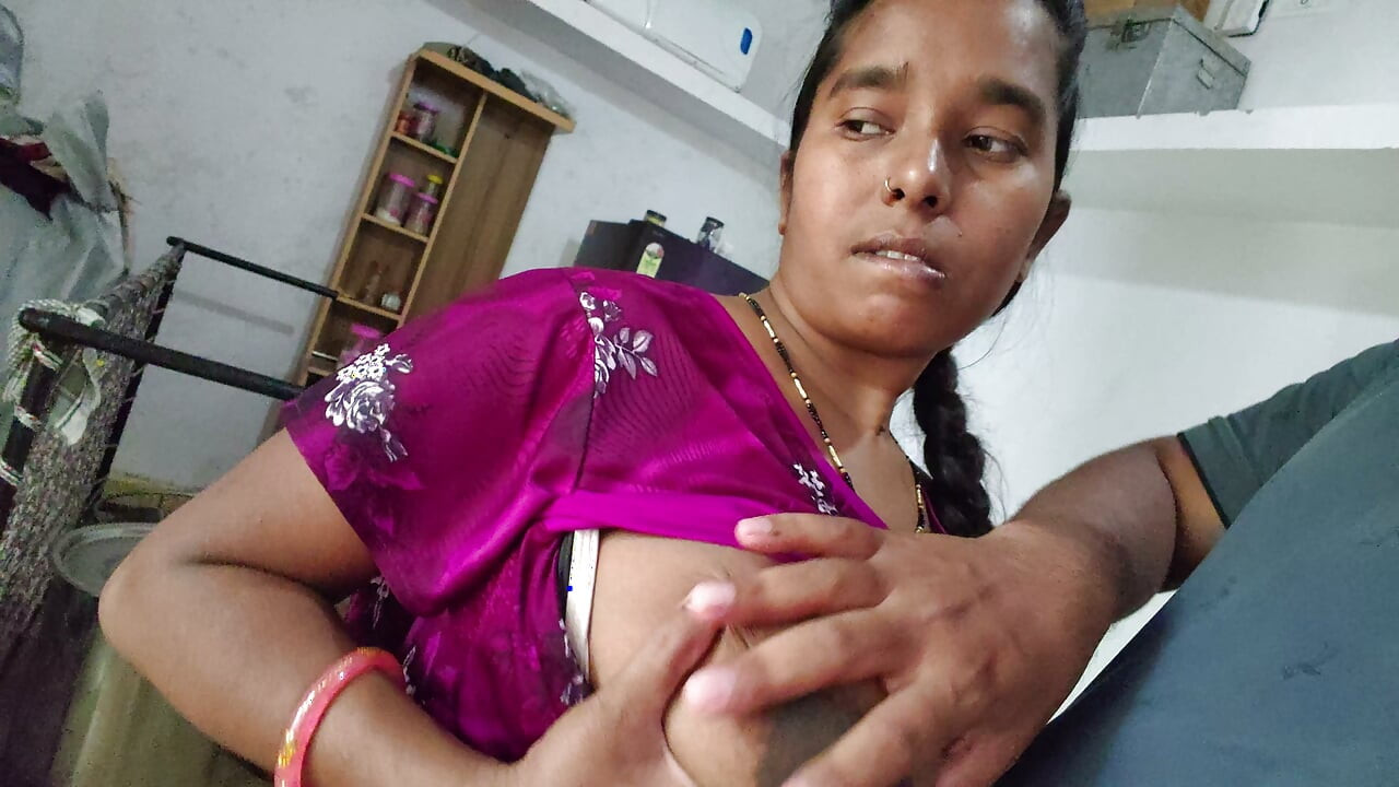 Indian boobs videos - Pahli bar dheere dheere Devar aur bhabhi boobs sucking - dehati bhabhi boobs sucking hindi.