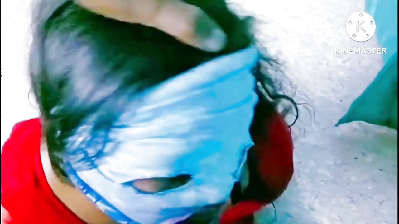 Indianca Desi Bhabhi a prins pofta cumnatului ei spre corpul ei - videoclip sexy tamil cu vorbe murdare