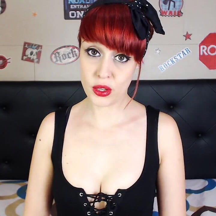 Pin up Girl. Smoking Blowjob POV