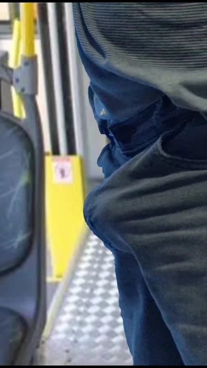 Unforgettable moment from "Student taking pervert's thigh on the bus"
