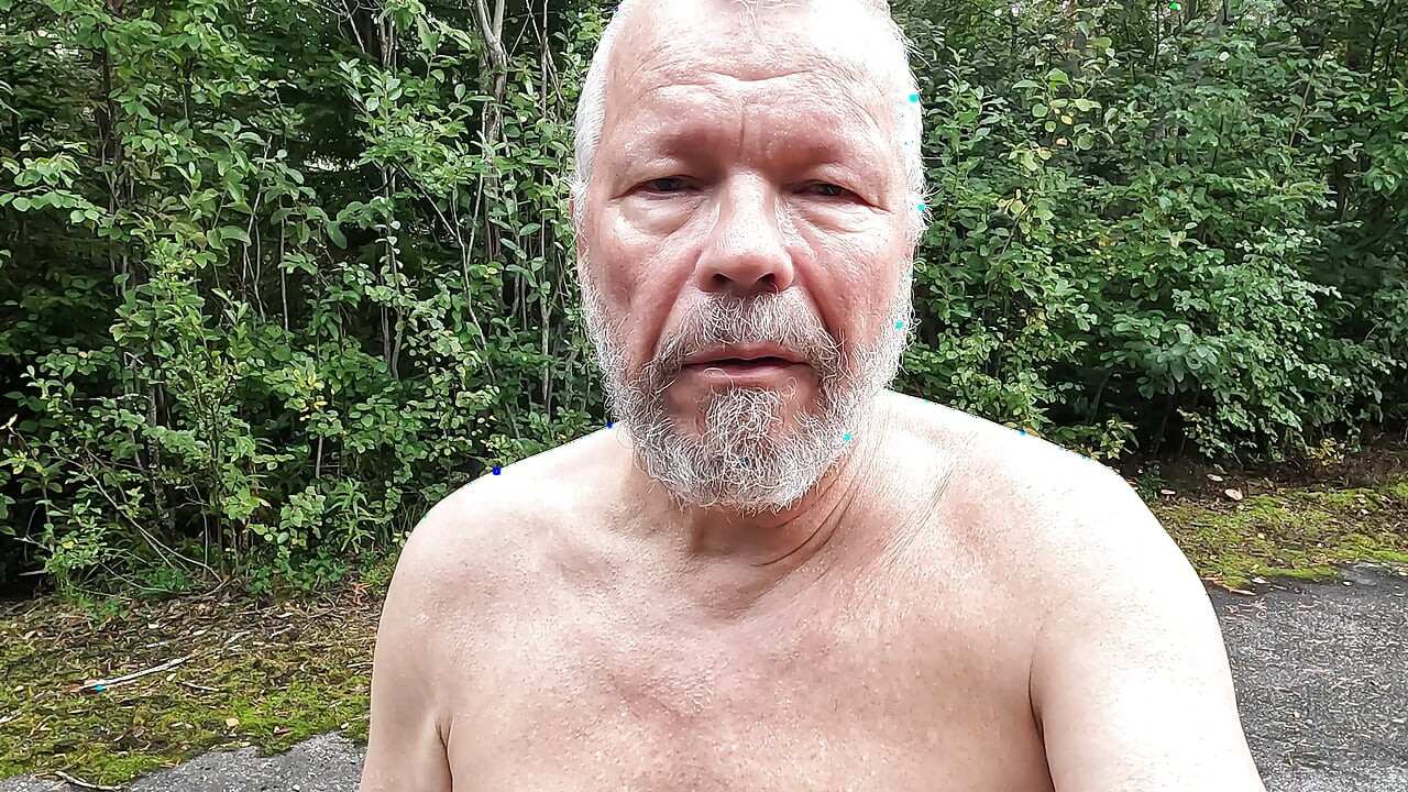 Swedish owned amateur masurbates in the woods