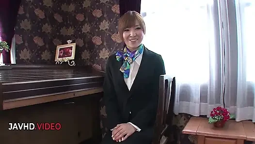 Shiina si cewek sange hikaru lagi asik nyepong kontol di seks threesome super hot