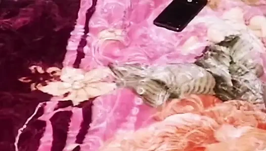 Orgasme erangan keras pasangan Arab