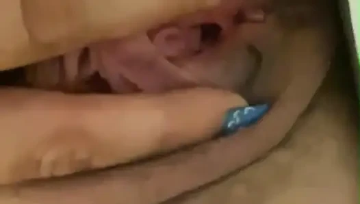 Great Orgasm and Pussy Juice From Milfycalla