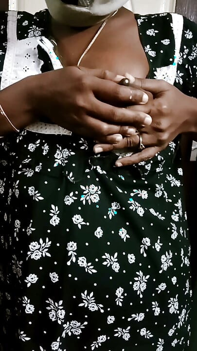 desi tamil videshi patni renu vidiyo kol nagn chherna doodh stan baalon vaali choot bari gand ke lie landan premi! Indianhotwifex